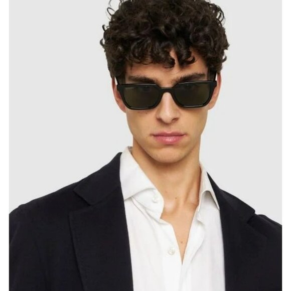Gucci GG1539S 001 BRAND NEW Sunglasses Black Grey Unisex Rectangle - Picture 6 of 13
